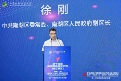 通过数据当地化运转